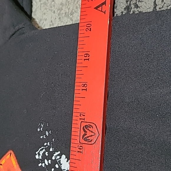 AC/DC Black Concert Band Tee-Shirt - Picture 6 of 9